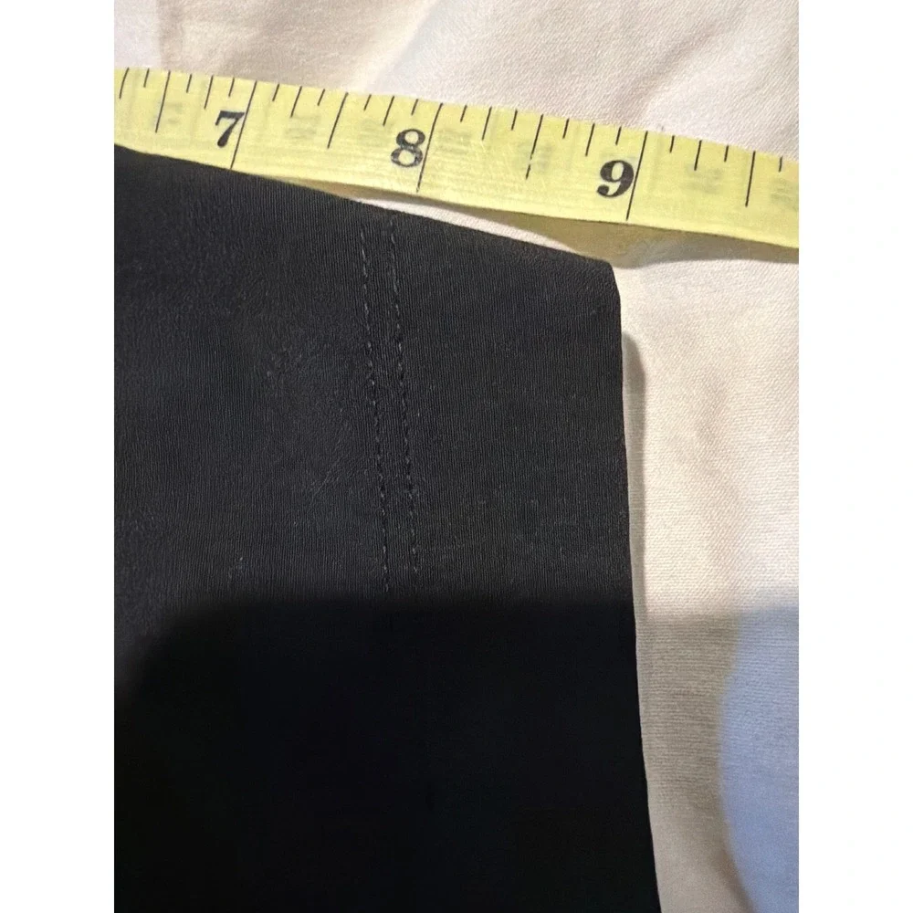 Lululemon Mens Black Athletic Training Shorts 9